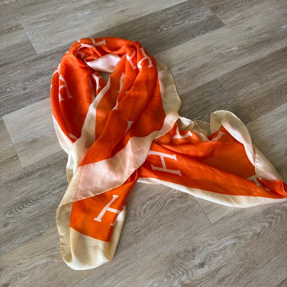 Hermes 100% silk